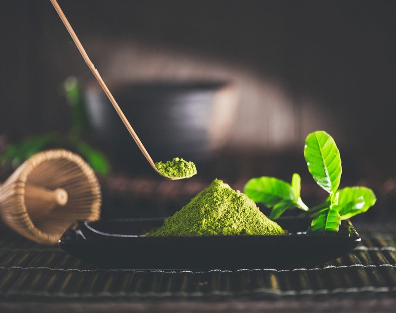 glow-benefits-of-matcha-powder.jpg