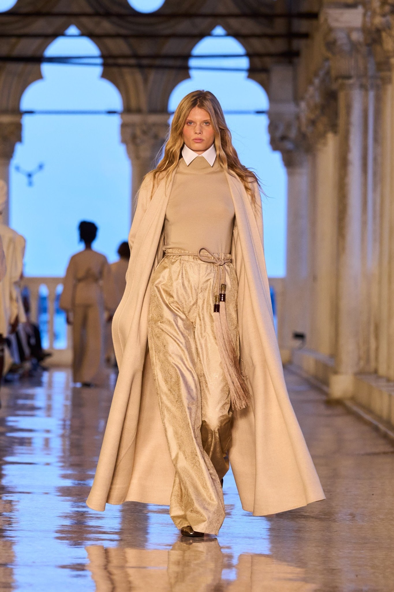 max-mara-resort-2025-007.jpg