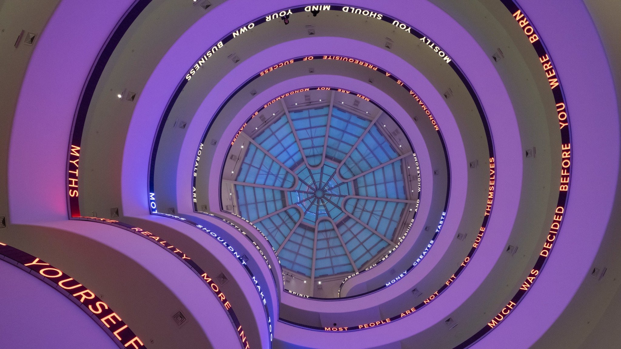 installation-srgm-jenny-holzer-lightline-2024-25-oculus.jpg