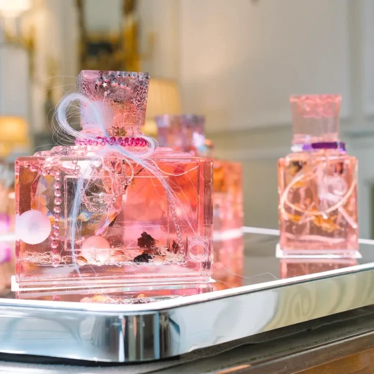 miss-dior-chateau-de-la-colle-noire-doubleasset4-xowfkz.webp
