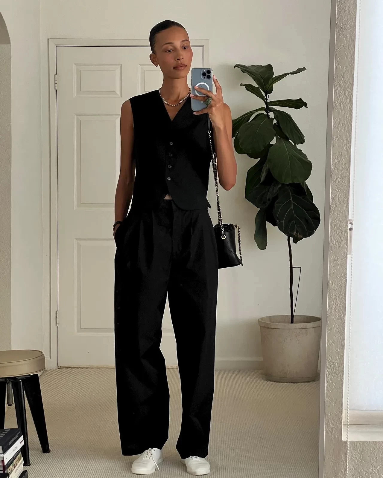 black-summer-outfits-307846-1686926953579-main-1280-80jpg.webp