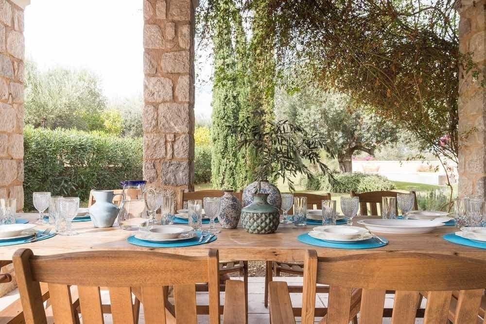 porto-heli-villa-dwell-the-greek-villas-35-nNNGu.jpg