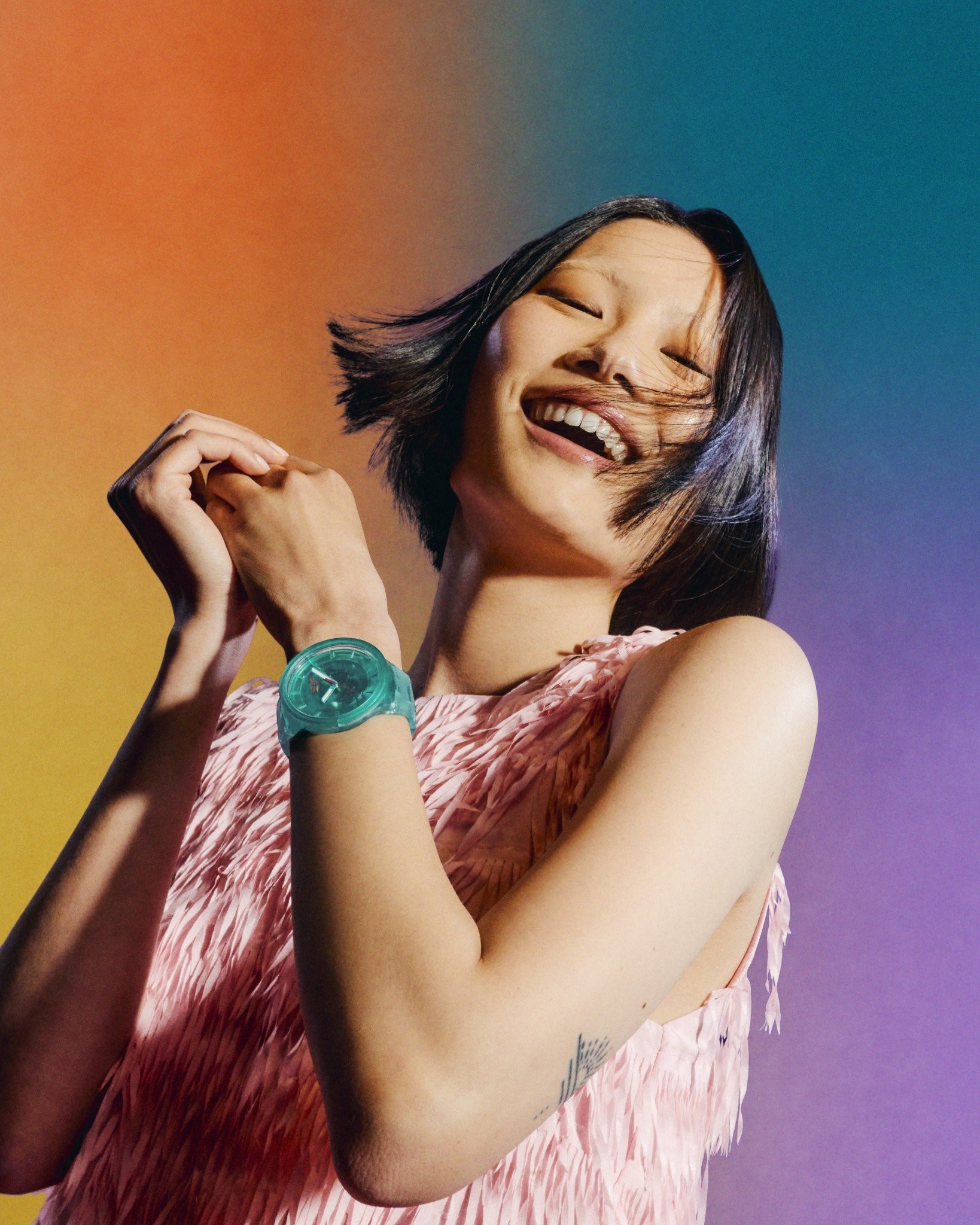 sc01-24-swatch-colors-of-joy-lifestyle-pr-1-high.jpg