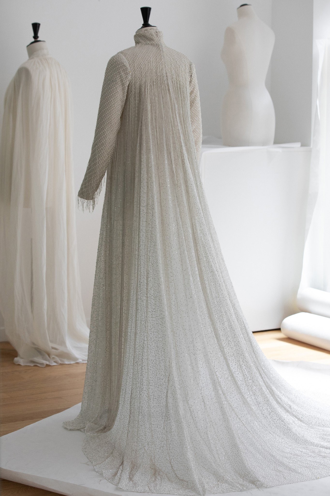 dior-savoir-faire-celine-dion-sophie-carre-12.jpg
