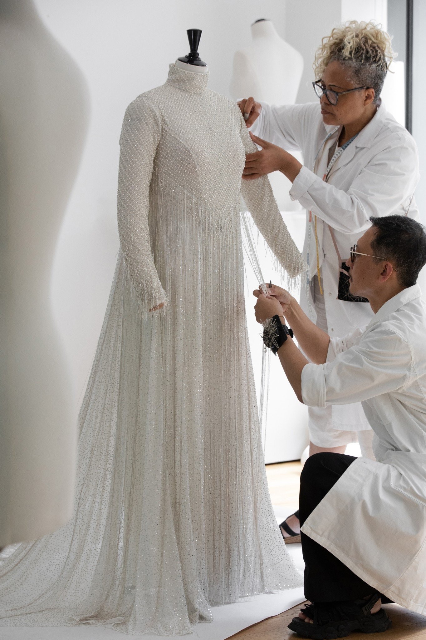 dior-savoir-faire-celine-dion-sophie-carre-9.jpg