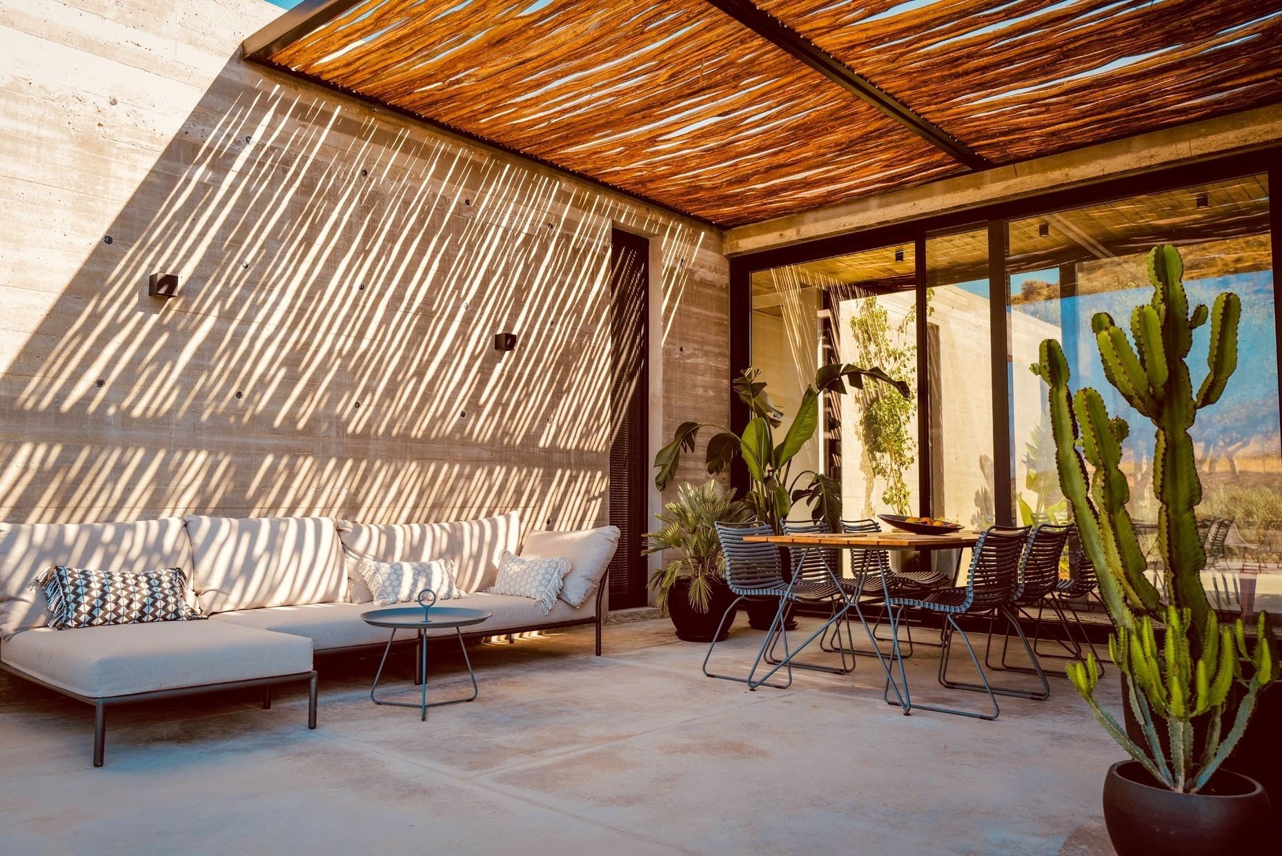 olive-garden-bungalow-001-7lbGu.jpg
