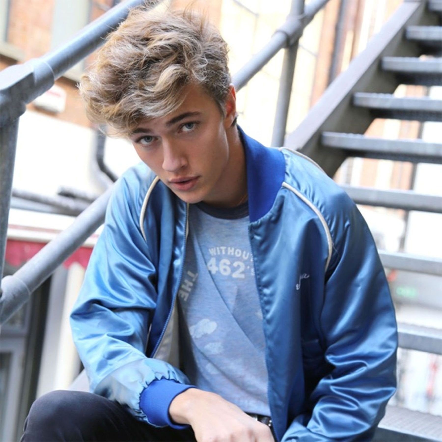 lucky-blue.jpg