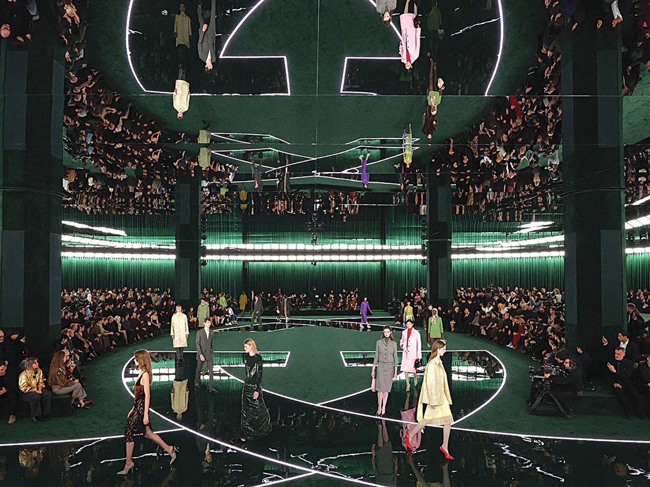 guccifall1.jpg