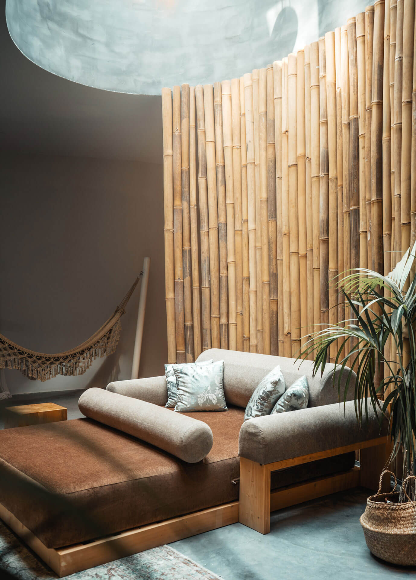 caneplex-applications-bamboo-tonkin-poles-1.jpg