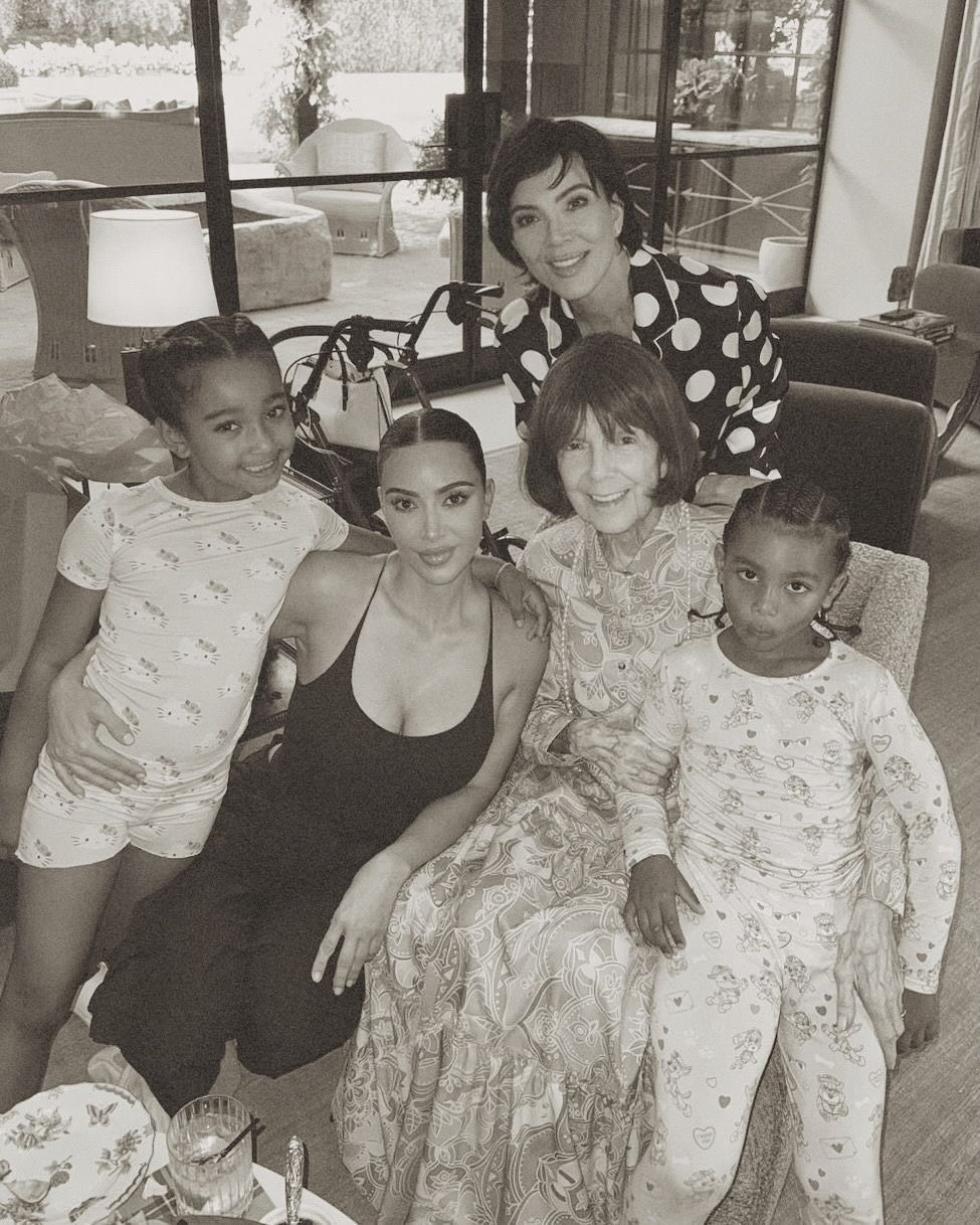 happy-mothers-day-to-all-the-mommys.jpg