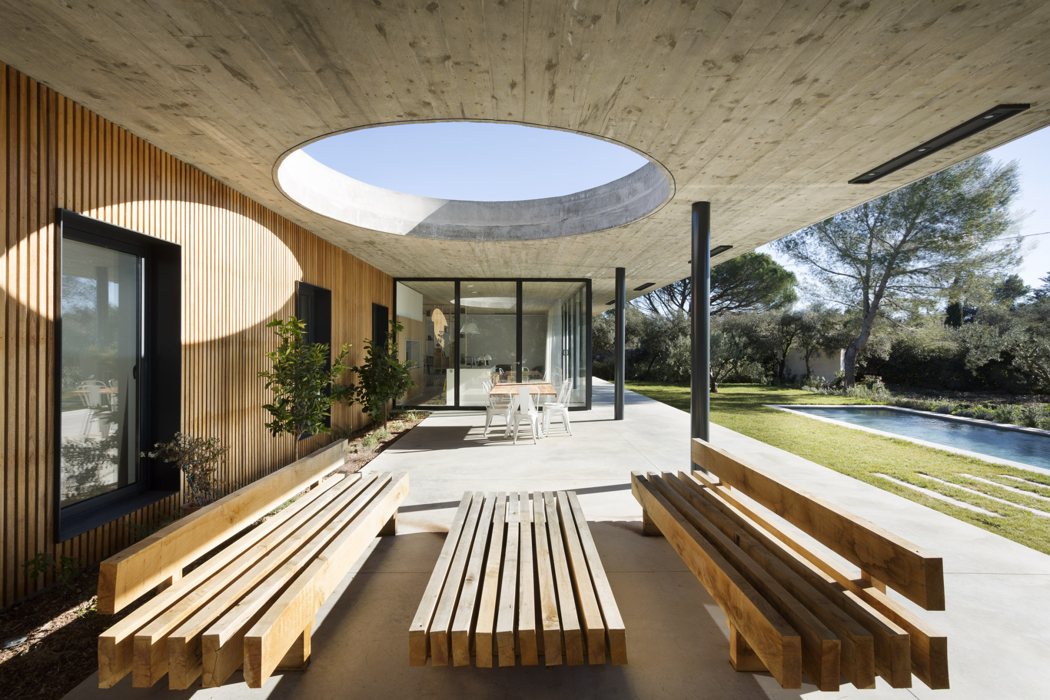 maison-0-82-planchard-violaine-architecture-residential-france-dezeen-2364-col-7.jpg