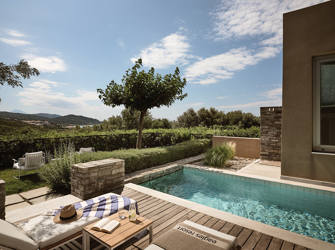 residential-two-bedroom-pool-villa-with-private-garden-6.jpg
