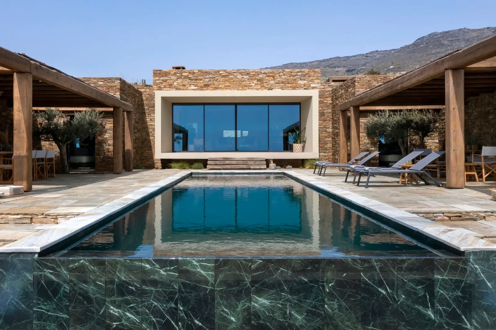 ttt-cyclades-islands-tinos-enyalos-mar22-018-dgalleryfsjpg.webp