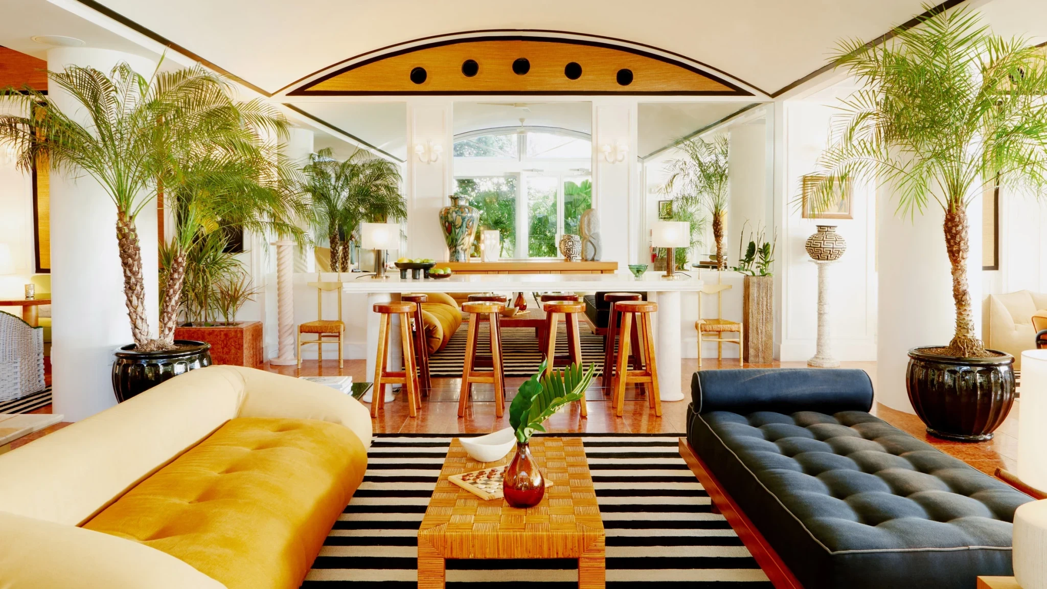 palm-heights-grand-cayman-beach-hotel-gabriella-khalil-dezeen-hero.webp