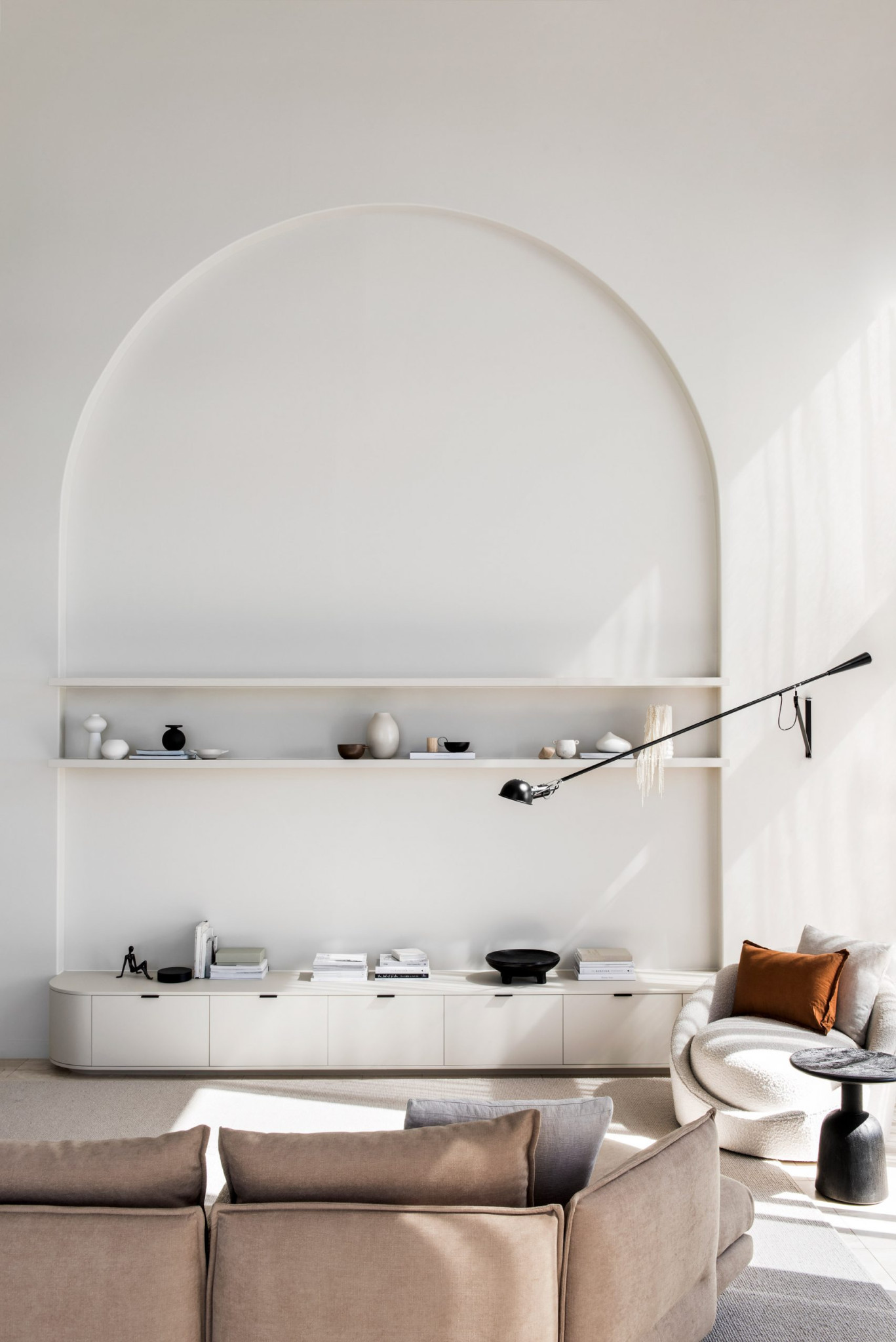 penthouse-m-apartment-interiors-cjh-studio-australia-dezeen-2364-col-12-1704x2553.jpg