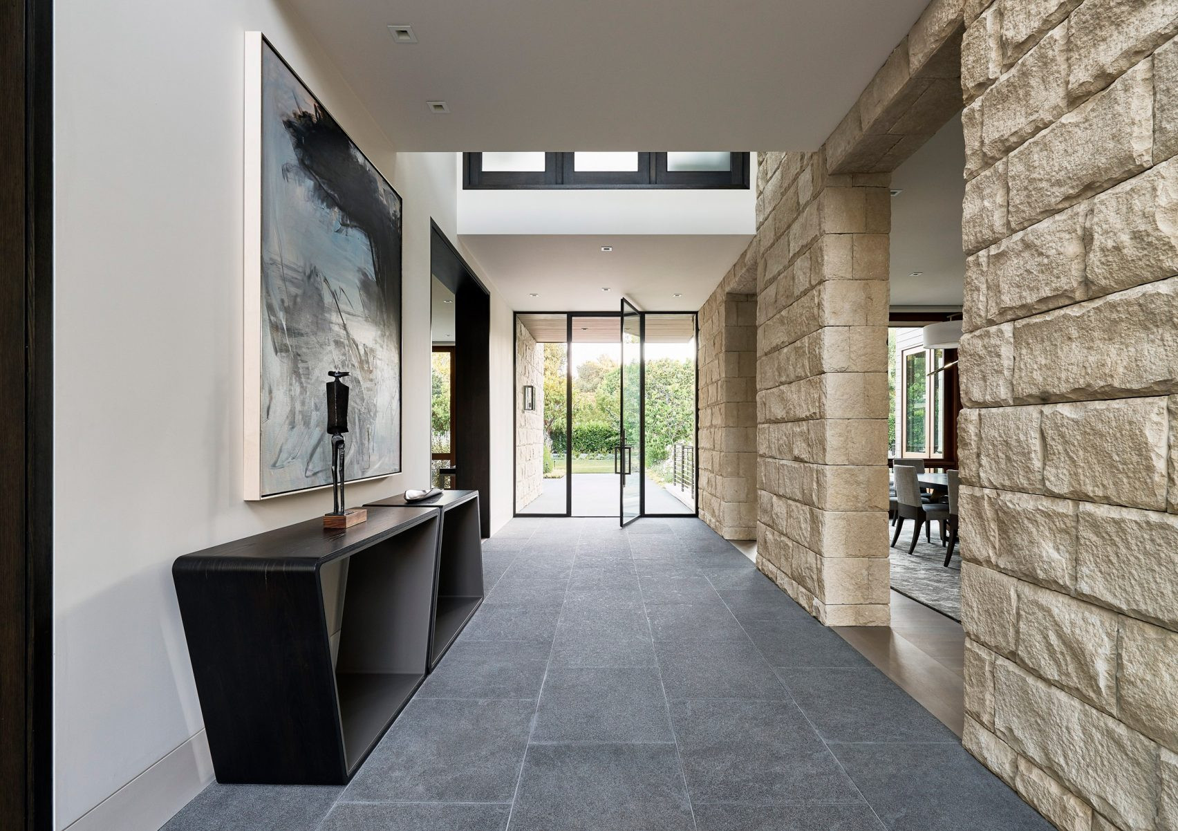 atherton-pacific-peninsula-architecture-leverone-design-residential-california-usa-dezeen-2364-col-22-1704x1202.jpg