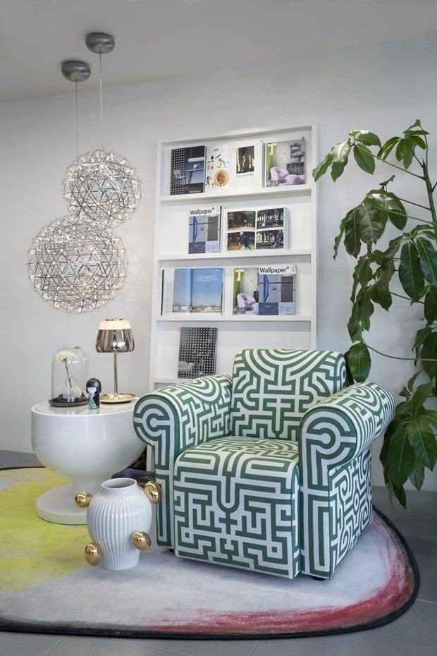 e1a1242bca56a4bcee03a9fc713af922-design-festival-picture-shelves.jpg