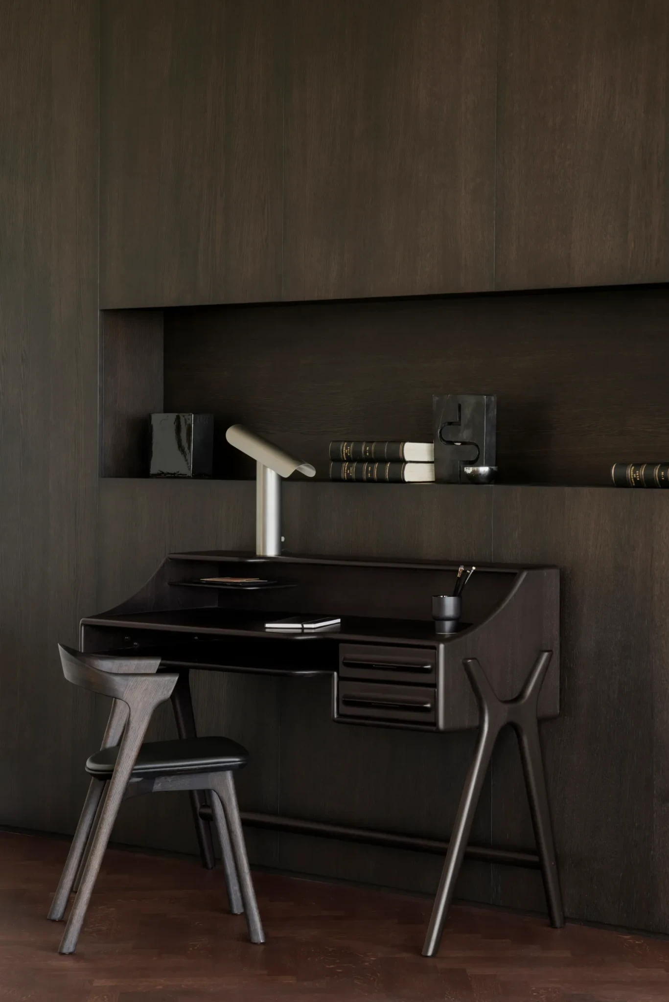 0535089-flow-desk-varnished-mahogany-rose-brown-2-drawers-rectangular-hqjpg.webp