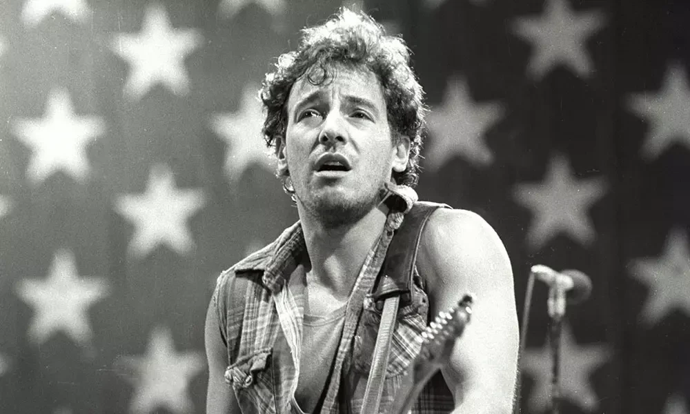 bruce-springsteen-gettyimages-75504097.webp