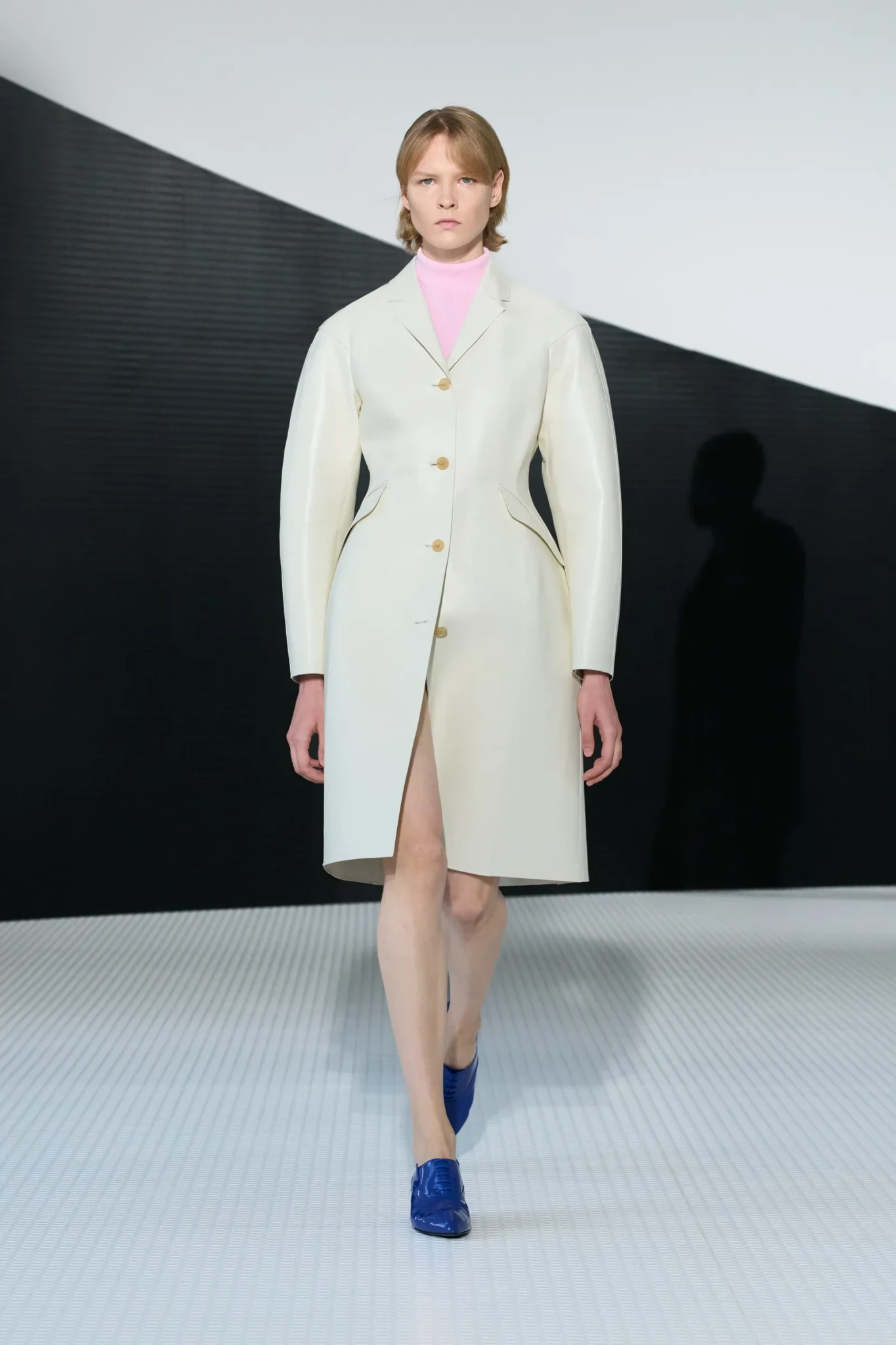 00013-jil-sander-spring-2026-ready-to-wear-credit-gorunway.webp