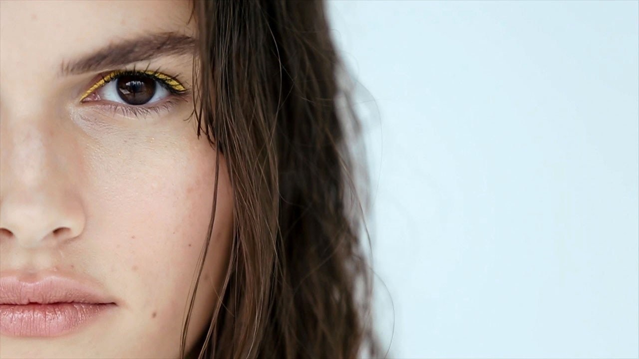 gold-eyeshadow.jpg
