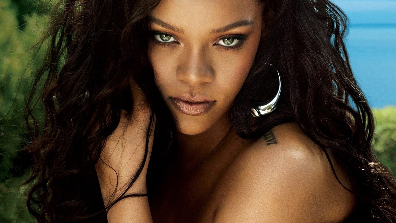 rihanna-vogue-june-2018-cover.jpg