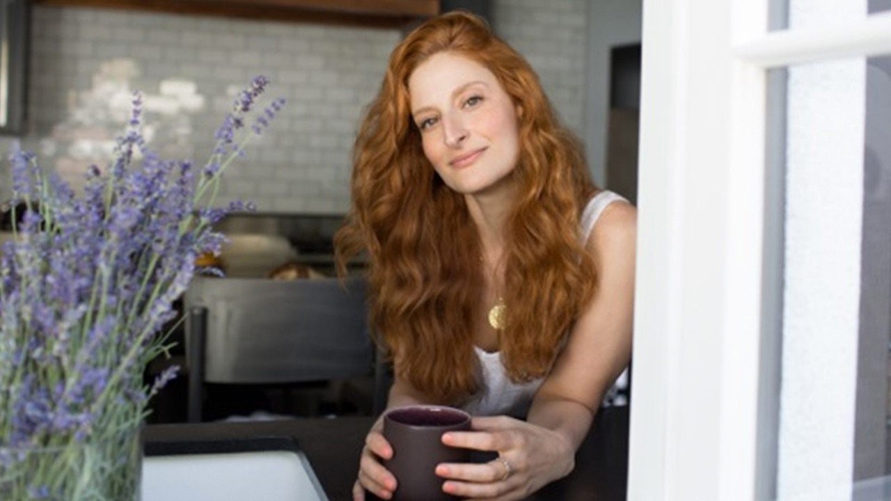 katey-denno-ES77S.jpg