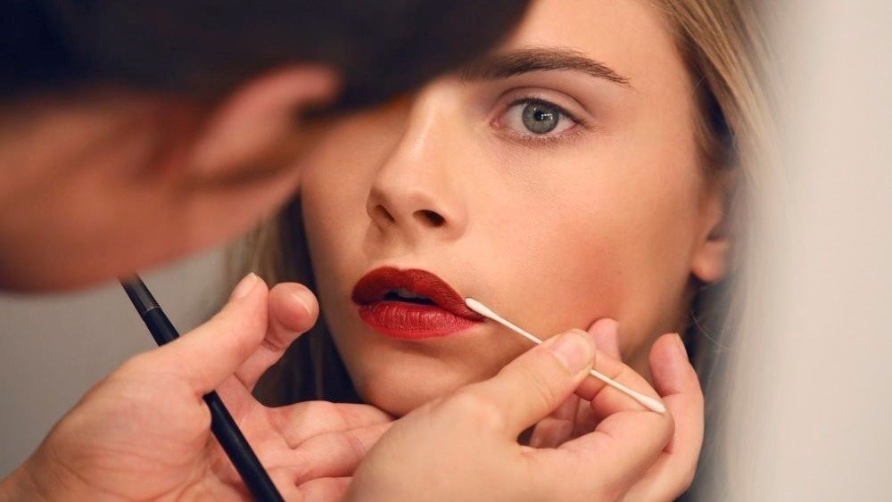 lipstick-hacks-3.jpg