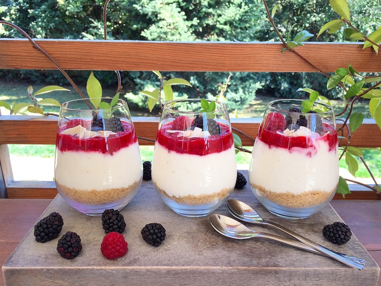 5-niki-chatzinikolaou-raspberry-cheesecake-parfait-taste-of-mind.jpg