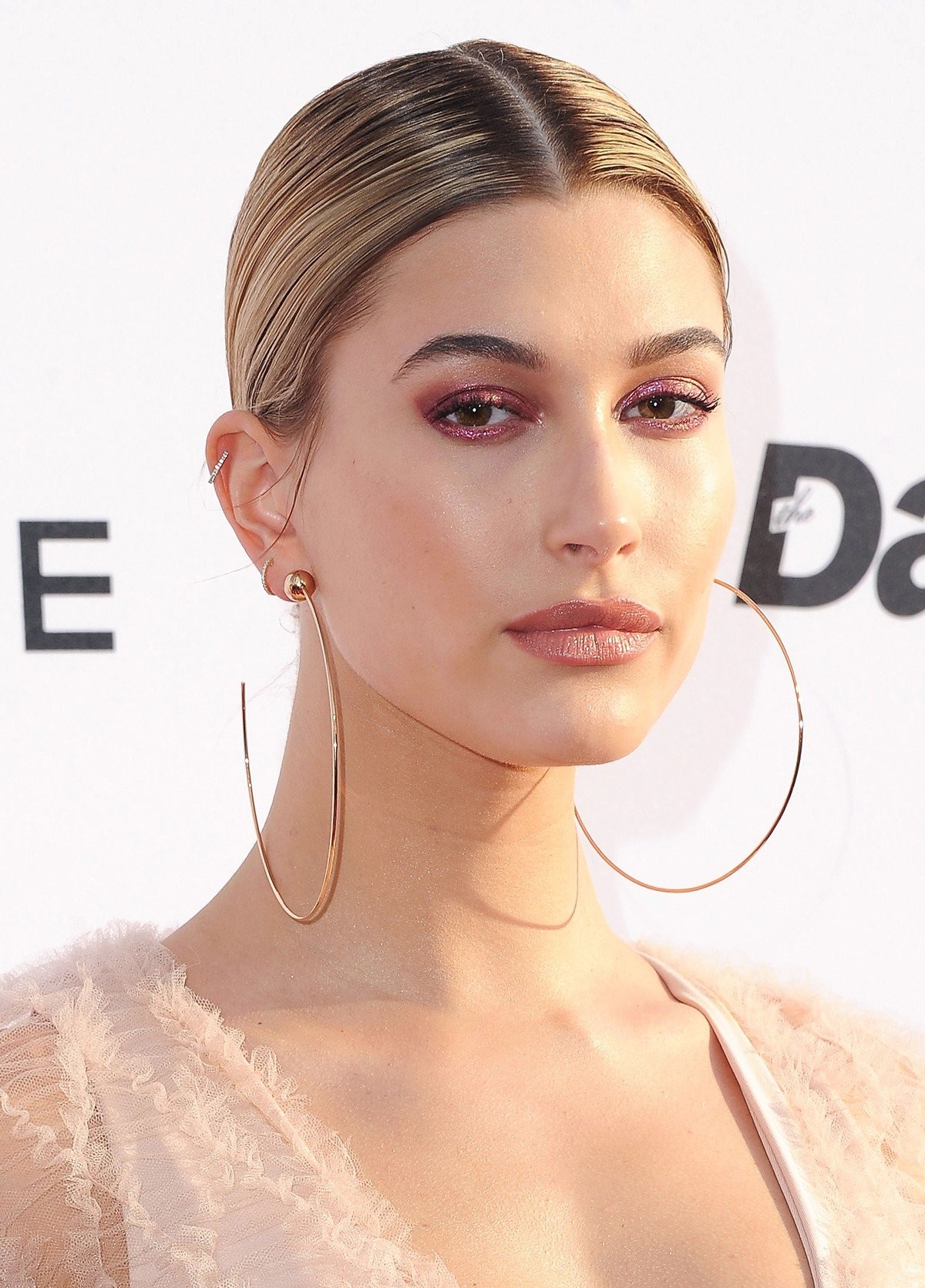 hailey-baldwinjpg.jpg