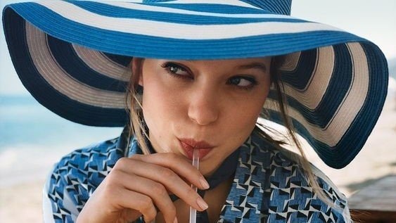 summer-hat-hairstyles-4.jpg