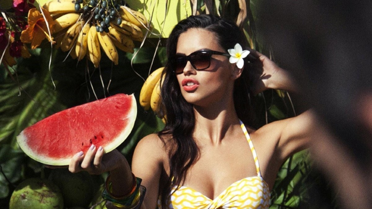 watermelon-infused-beauty-products-1-BrKTi.jpg