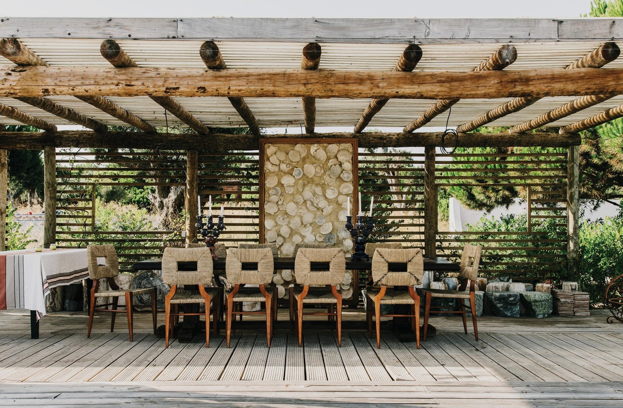 christian-louboutinu2019s-beach-home-in-portugal-8.jpg