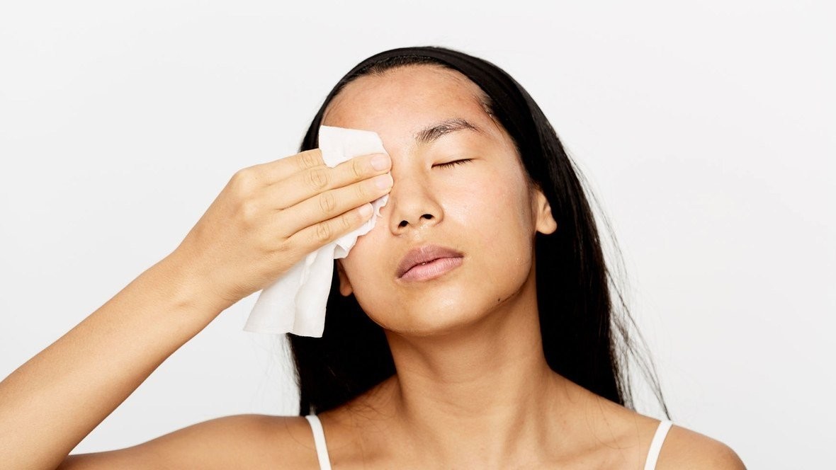 makeup-wipes.jpg