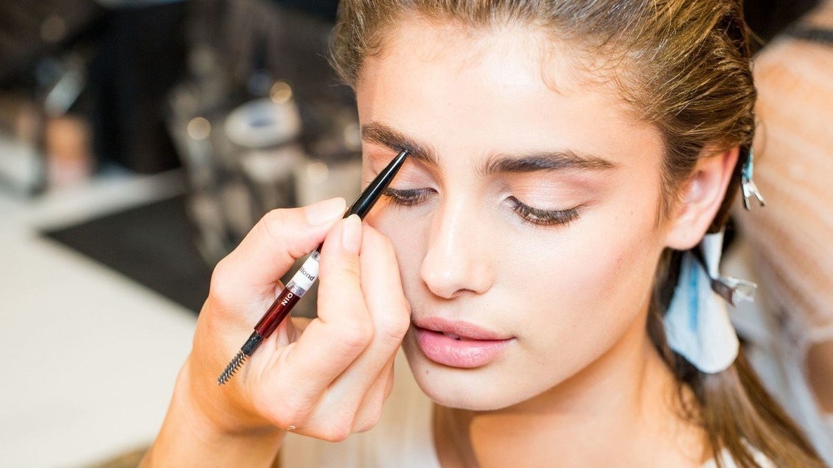 makeup-techniques-2.jpg