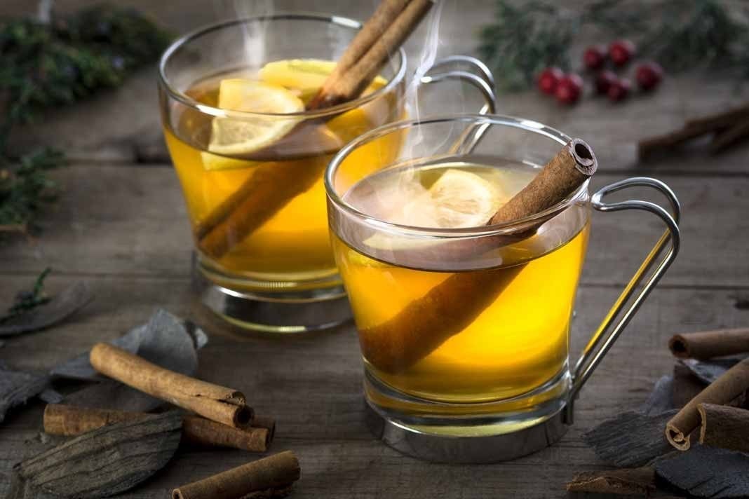 tea-chamomile-exilir-drinks-glow.jpg