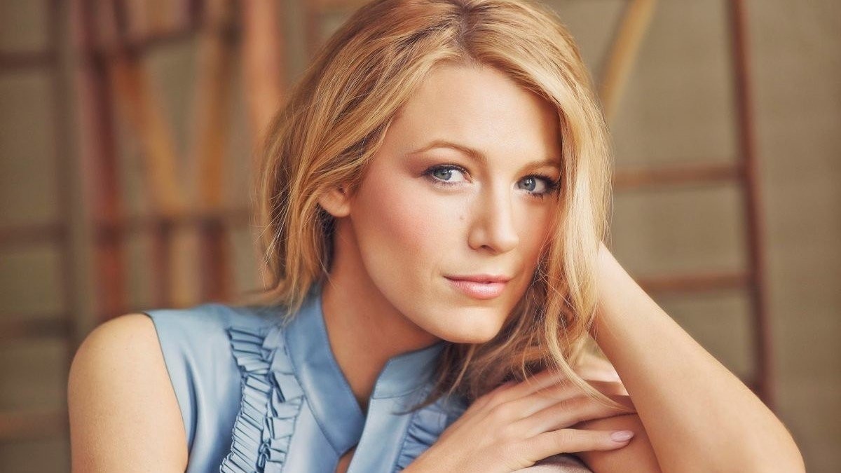 blake-lively-guy-aroch-photoshoot-for-gucci-3.jpg
