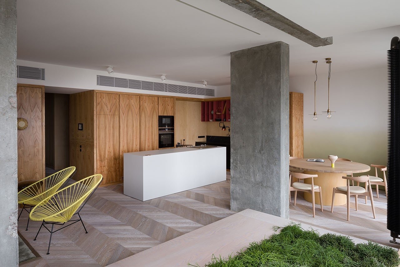 f5-afm-interior-kiev-ukraine-olha-wood-photo-andrey-avdeenko-yatzer-0.jpg