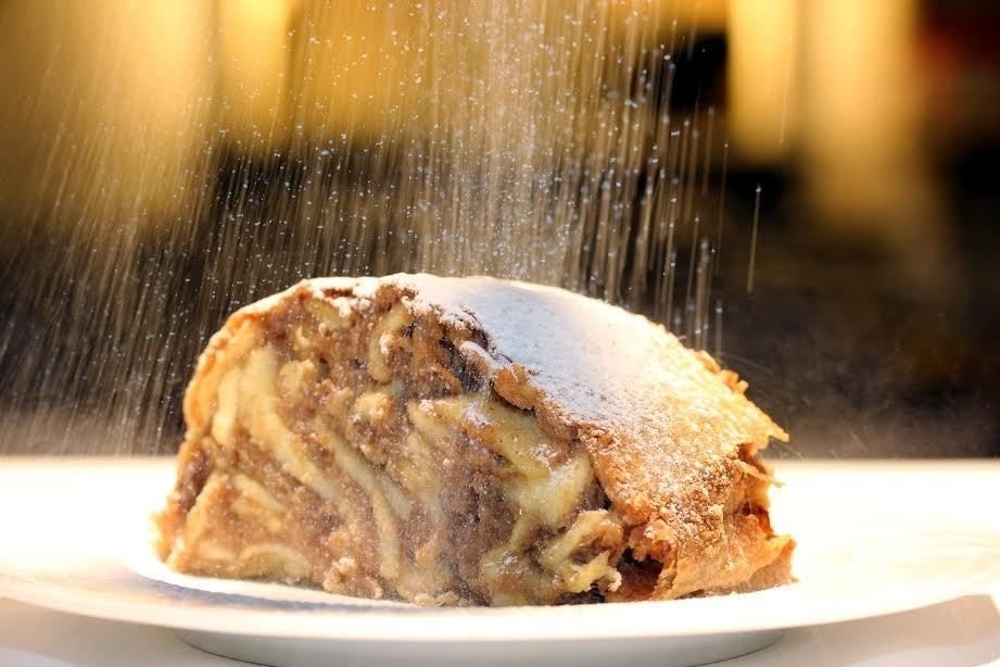 strudel.jpg strudel.jpg