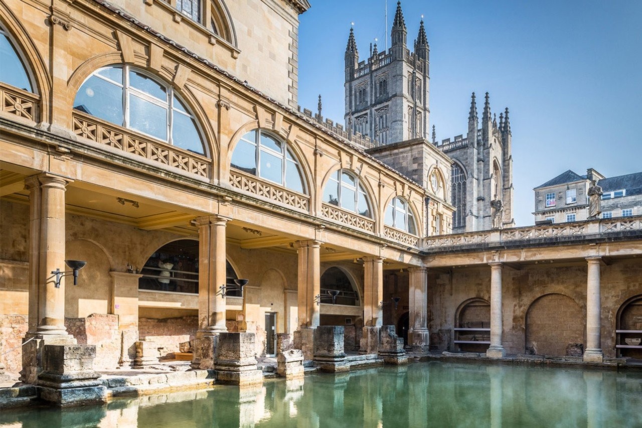 the-royal-crescent-hotel-spa-bath.jpg