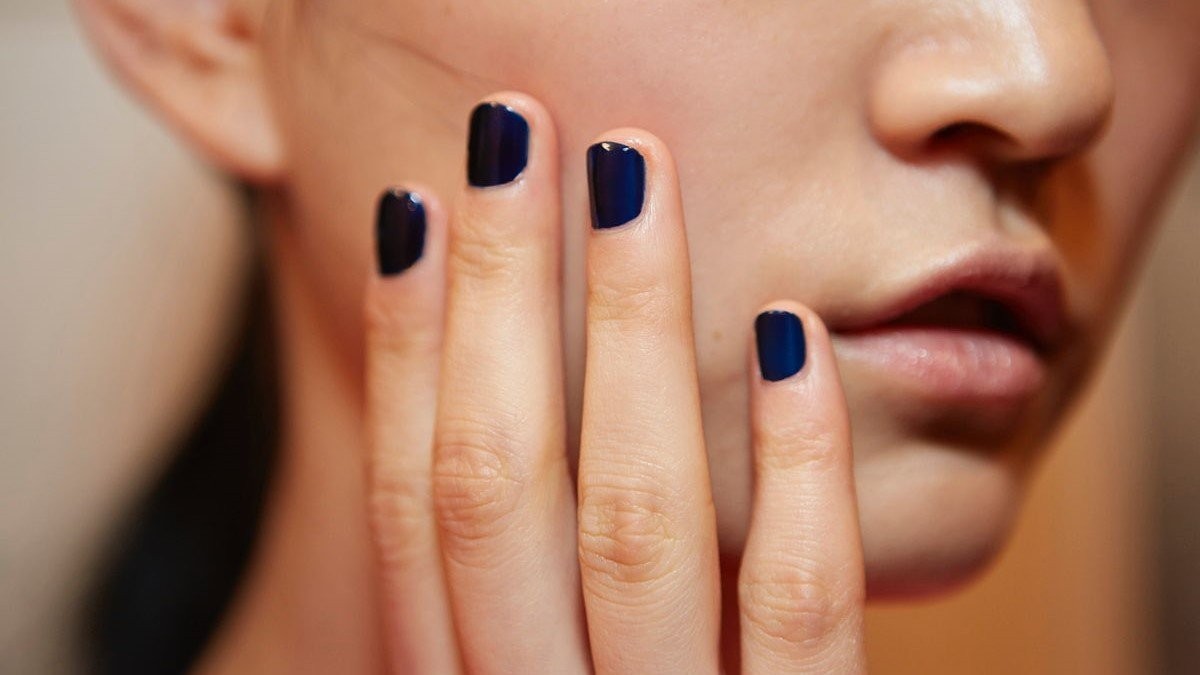 winter-nail-polish-1.jpg