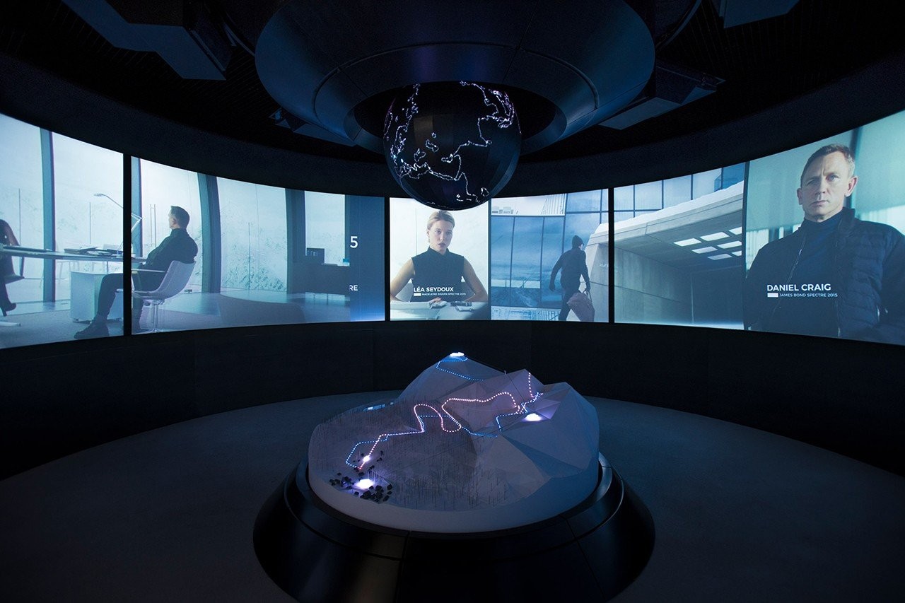 6-james-bond-museum-glow.jpg