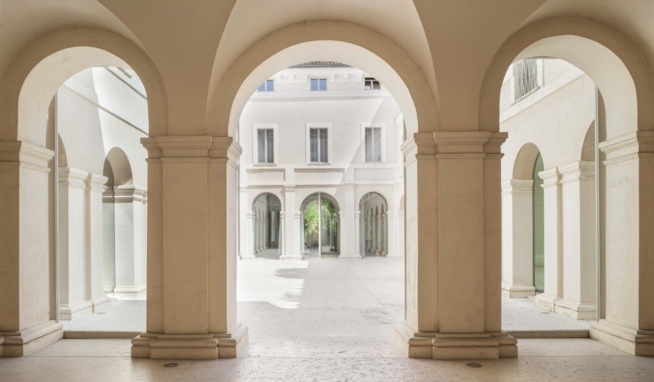 palazzo-beccaguti-cavriani-001.jpg