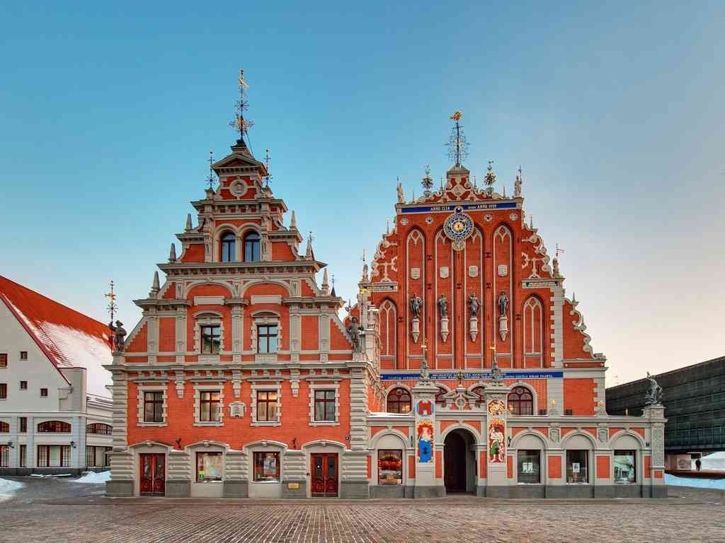 riga-latvia.jpg riga-latvia.jpg