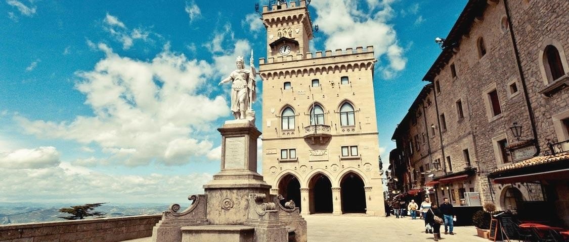 piazadelaliberta.jpg