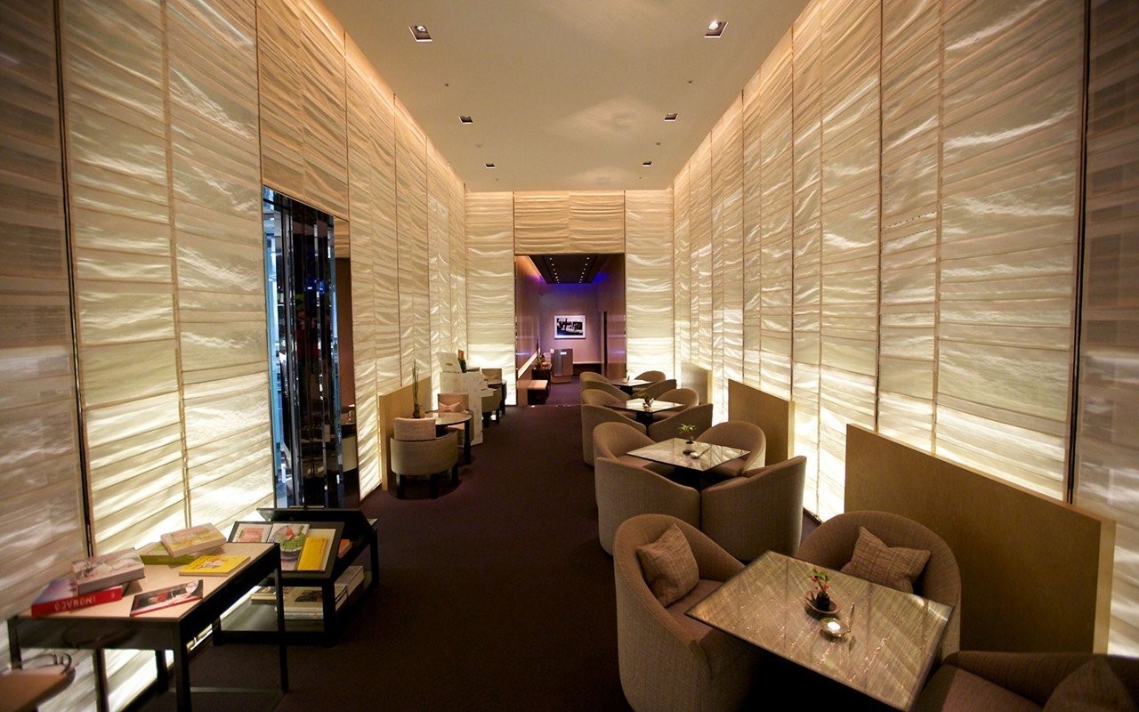 chanels-beige-tokyo.jpg