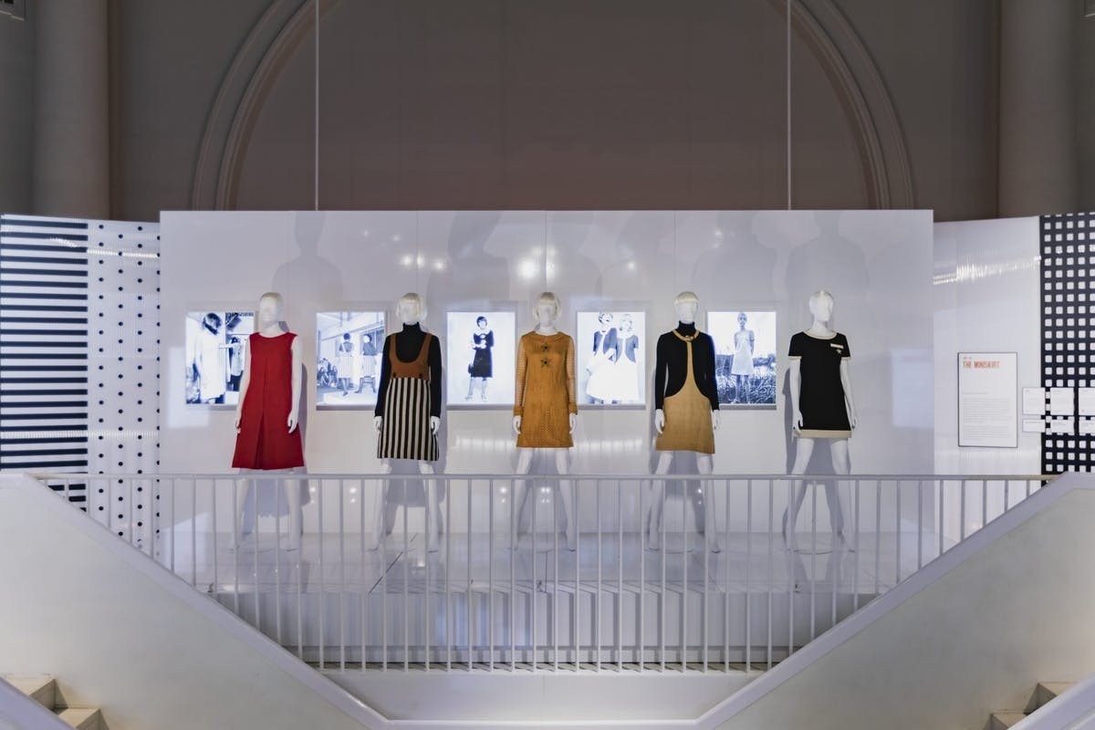 mary-quant-va-exhibition-2019.jpg mary-quant-va-exhibition-2019.jpg