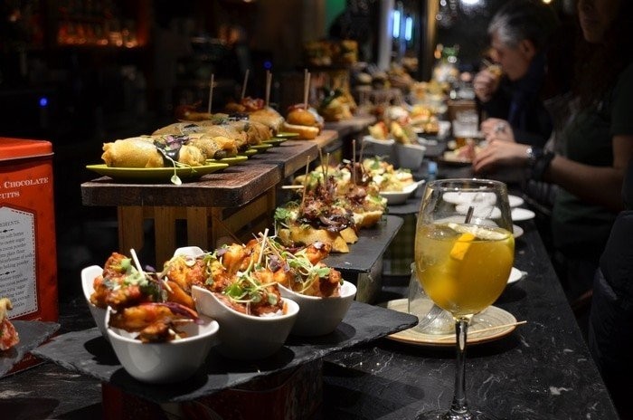barra-zurekin-ruta-pintxos.jpg