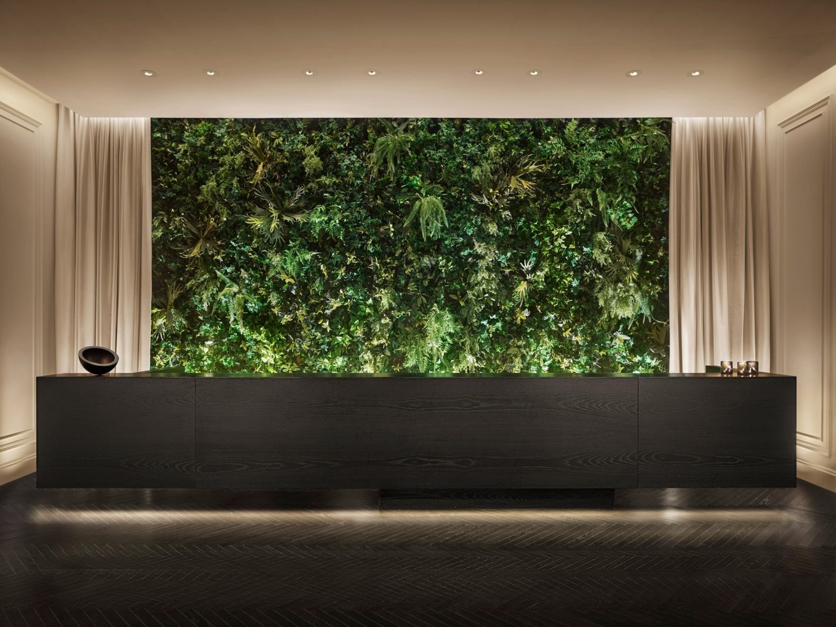 times-square-edition-hotel-new-york-ian-schrager-isc-design-studio-yabu-pushelberg-nicolas-koenig-dezeen-2364-col-14-1704x1277.jpg