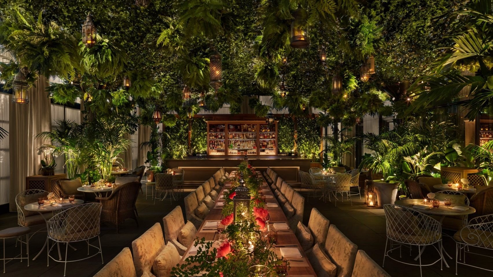 times-square-edition-hotel-new-york-ian-schrager-isc-design-studio-yabu-pushelberg-nicolas-koenig-dezeen-hero-b-1704x959.jpg